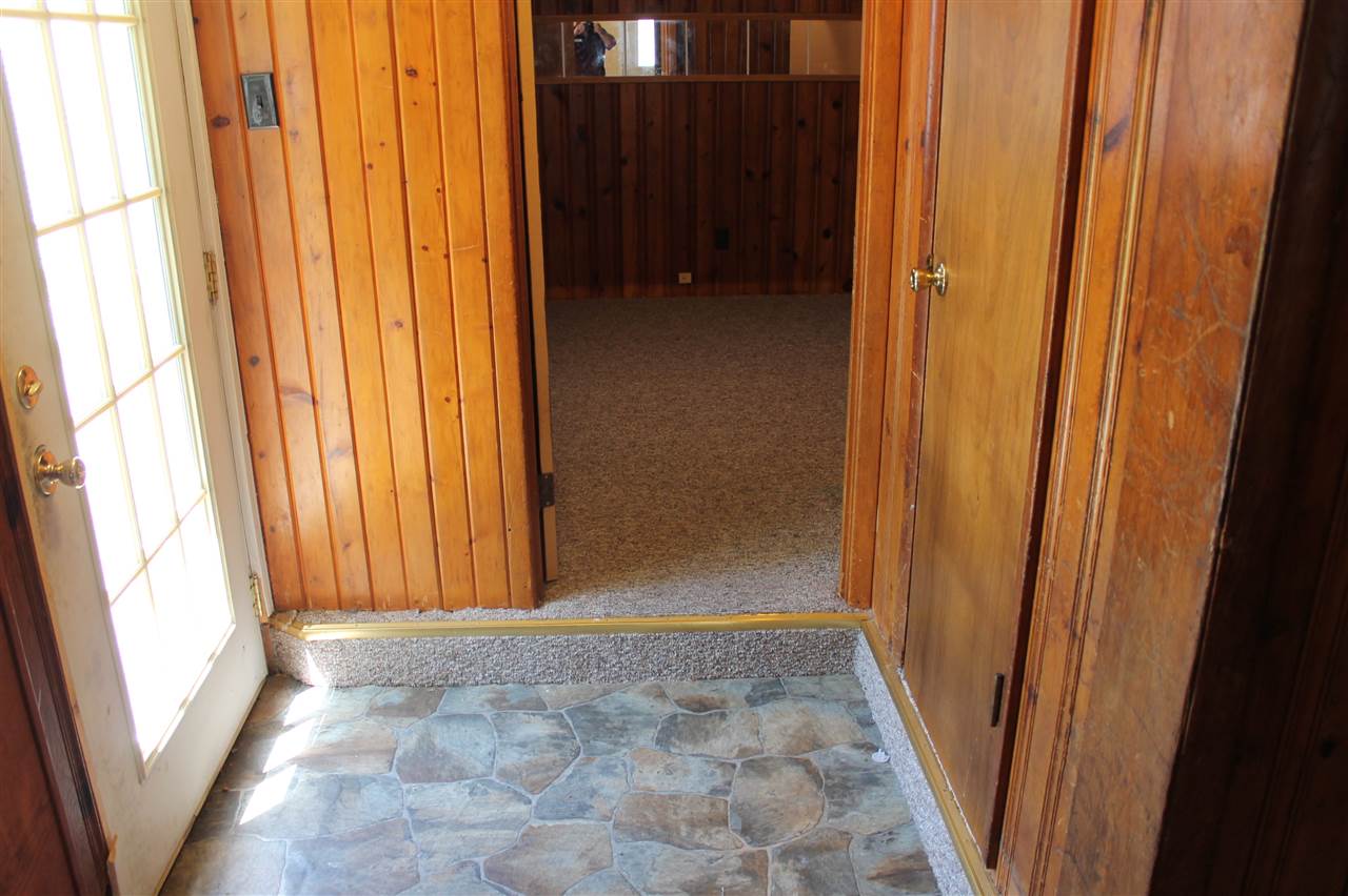 2665 Williams Road Bedford, IN 47421 - Photo 4 of 7 Gallery Image 4