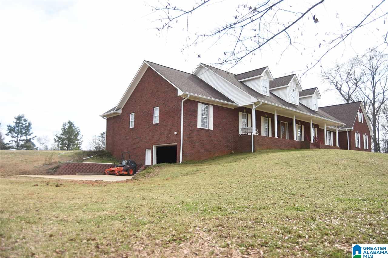 169 April Lane Oxford, AL 36203 - Photo 3 of 50