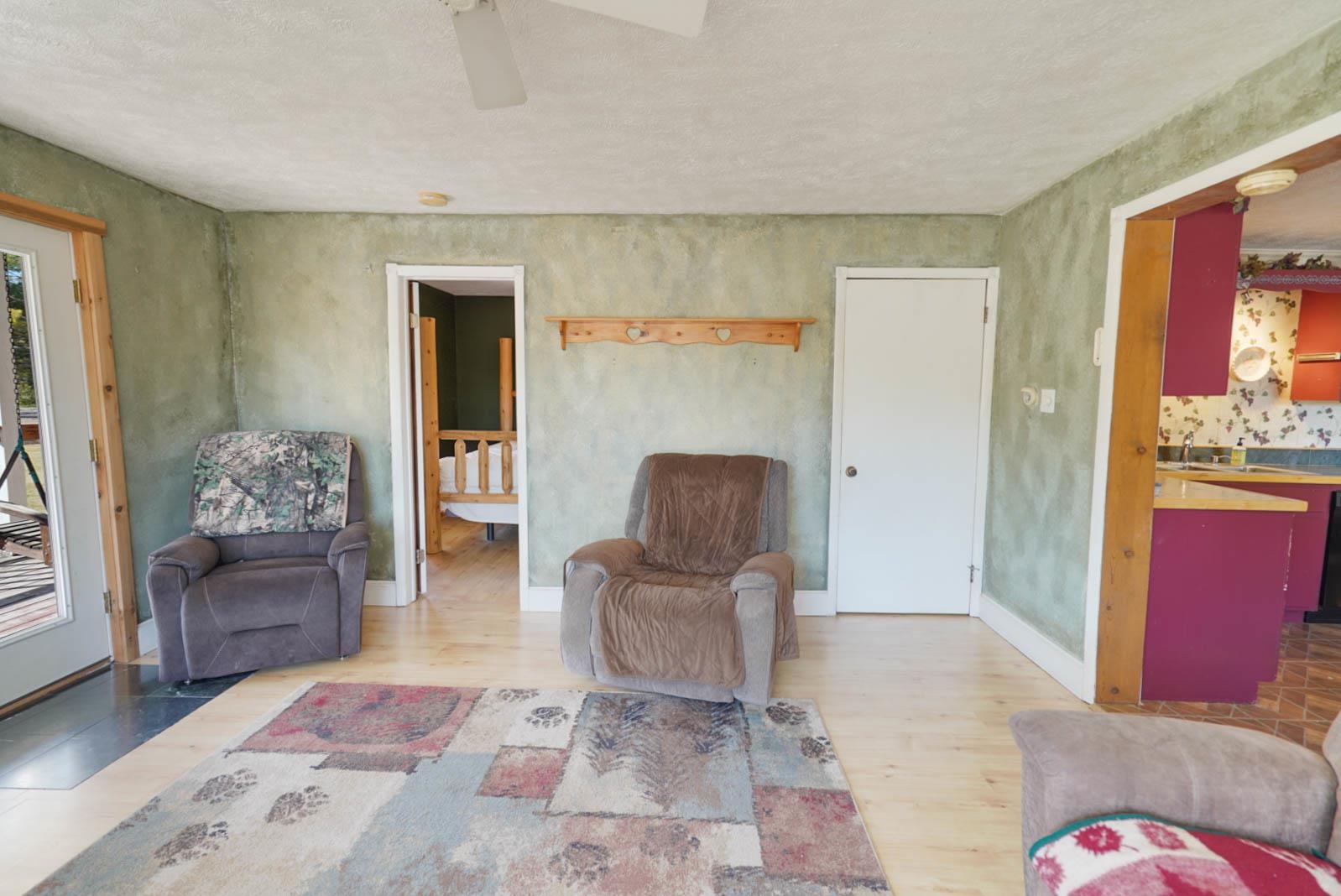 4131 East Alpine Road Cedar, MI 49621 - Photo 19 of 41 1927770-e7da3a58-4b5d-4056-9c2f-9ae6005b80a5.JPG