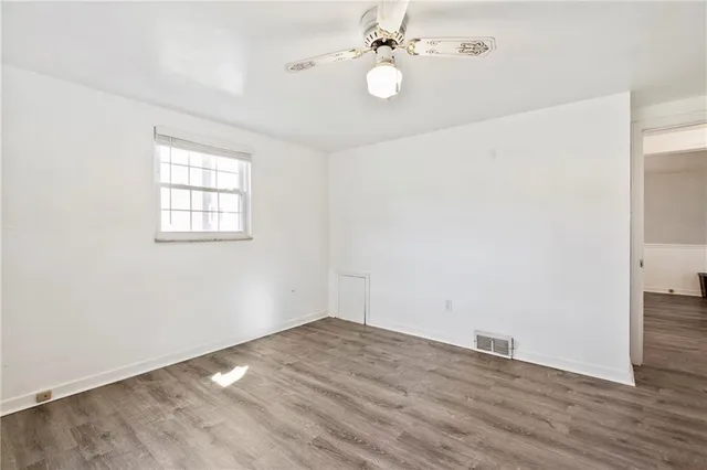 $274,000 | 309 Thorne Street, Houston, PA 15342