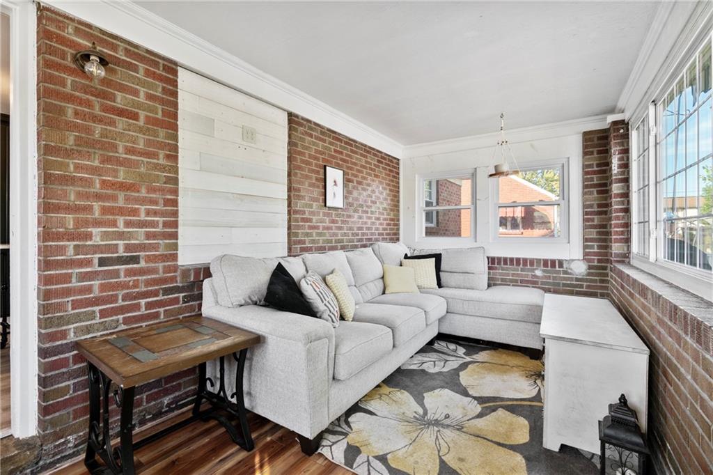 309 Thorne Street Houston, PA 15342 - Photo 10 of 28