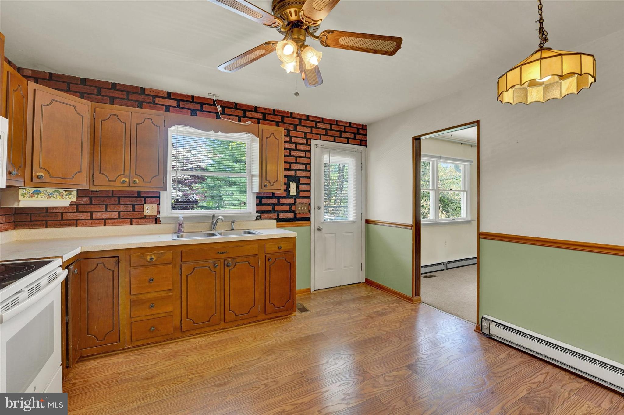 4342 Cooper Road Whiteford, MD 21160 - Photo 8 of 26 Kitchen