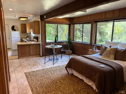 $1,249,000 | 2019 Pleasant Hill Road, Sebastopol, CA 95472