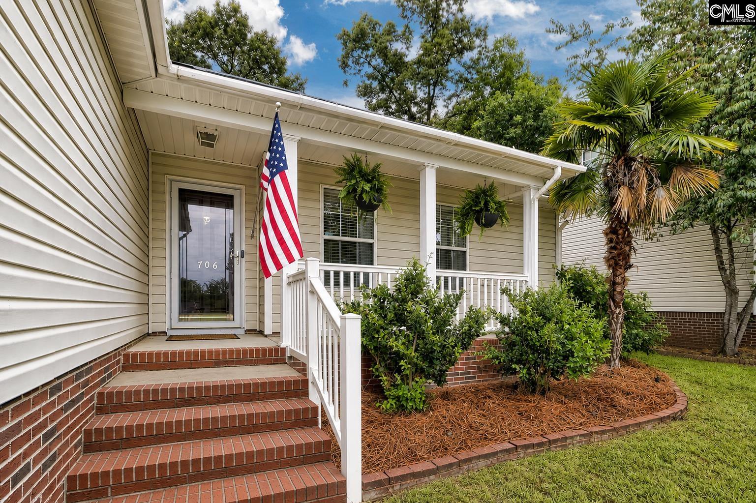 706 Whitewater Drive Irmo, SC 29063 - Photo 2 of 30