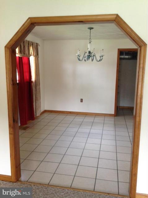 7406 Old Battle Grove Road Baltimore, MD 21222 - Photo 3 of 16 Dining Room