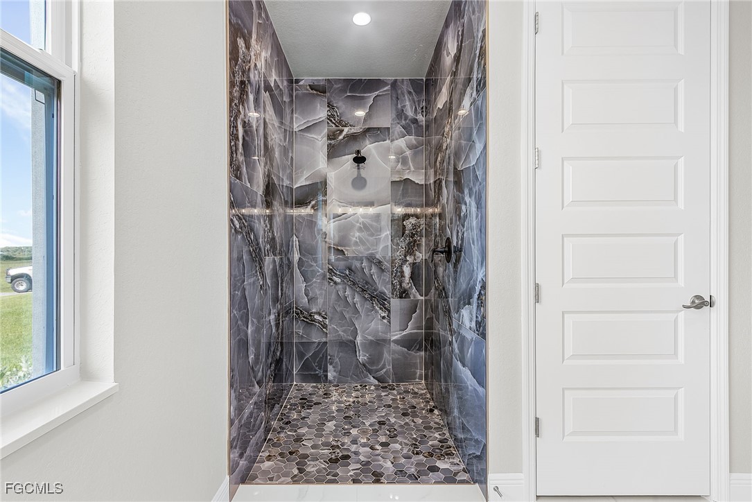 526 Braelyn Street LaBelle, FL 33935 - Photo 9 of 11