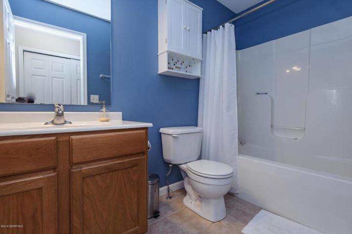 4518 Lookout Place Northwest Rochester, MN 55901 - Photo 12 of 26 Gallery Image 12
