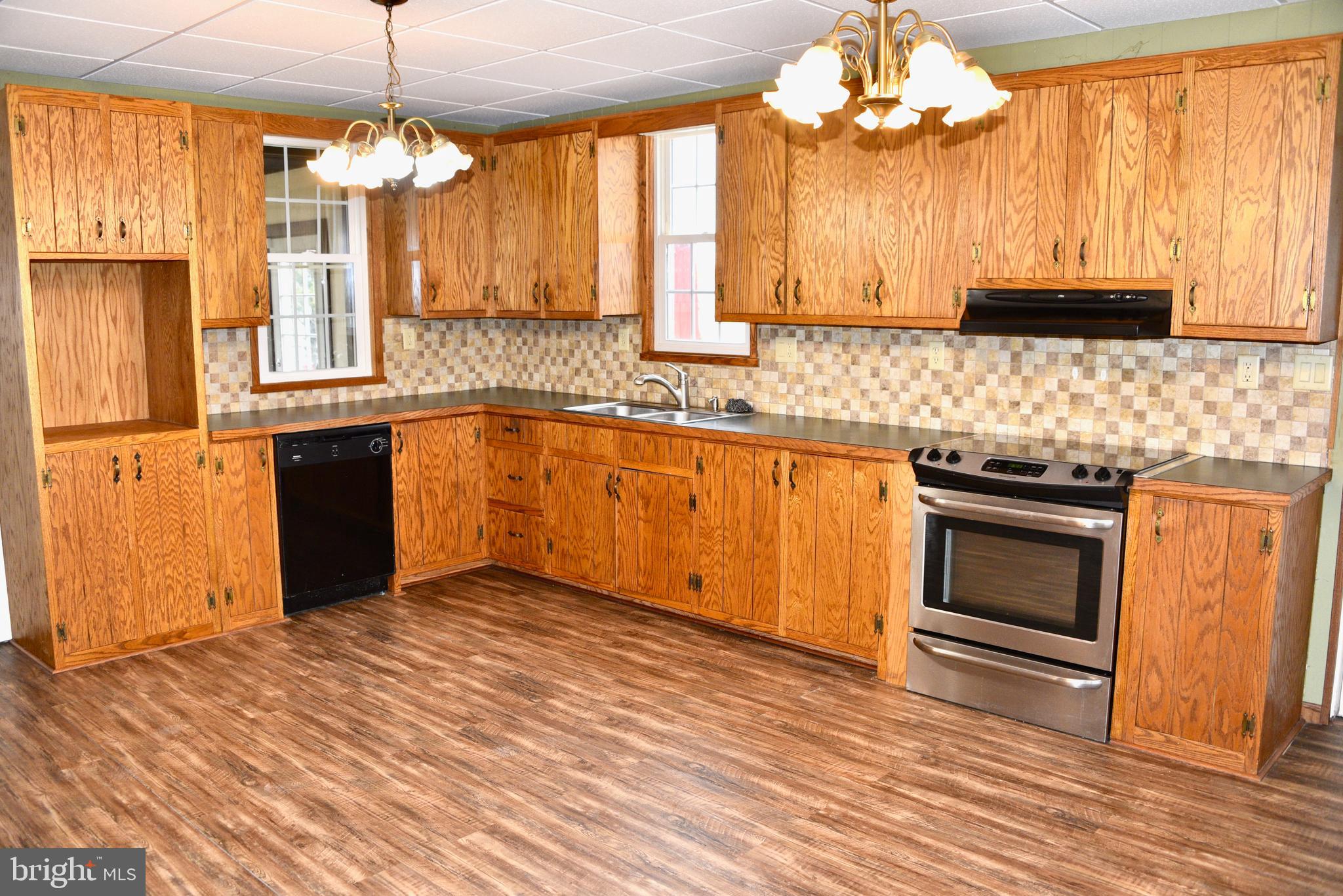347 Ebenezer Road Lebanon, PA 17046 - Photo 7 of 36 Gallery Image 7