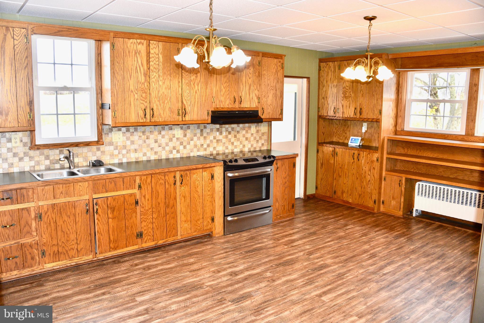 347 Ebenezer Road Lebanon, PA 17046 - Photo 8 of 36 Gallery Image 8