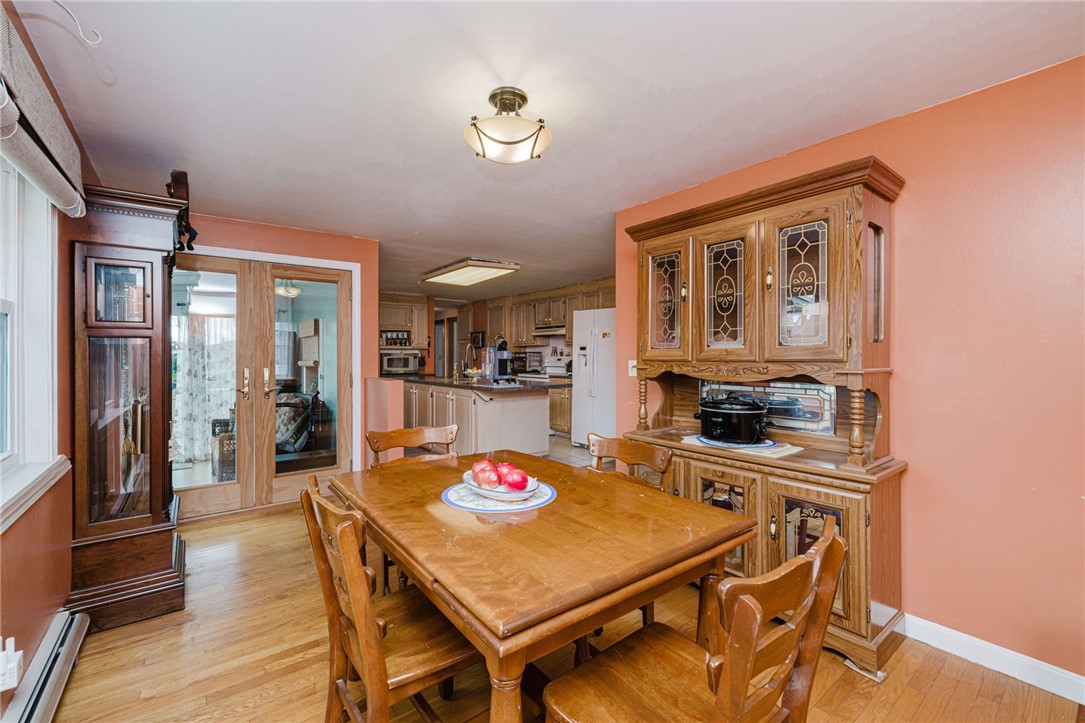72 Beardsworth Road Tiverton, RI 02878 - Photo 16 of 44 Gallery Image 16