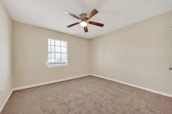 $1,650 | 3927 Prudence Drive, Houston, TX 77045