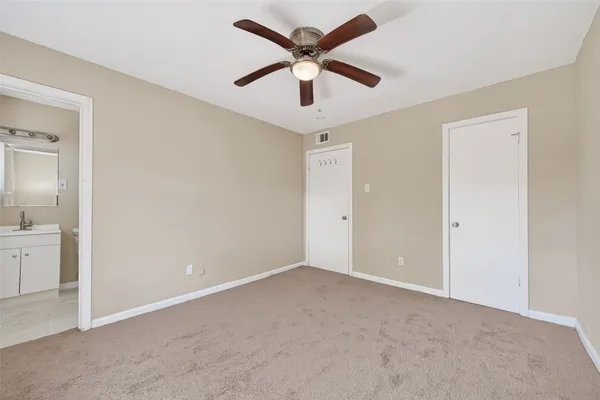 $1,650 | 3927 Prudence Drive, Houston, TX 77045