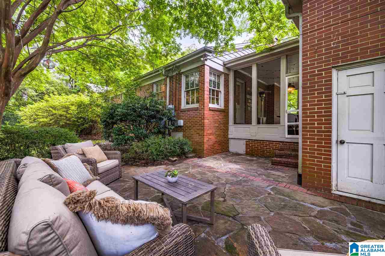 704 Warwick Road Birmingham, AL 35209 - Photo 33 of 37