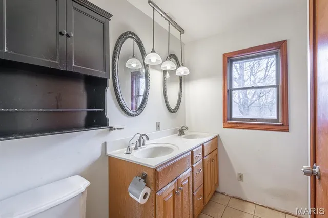 $310,000 | 3 Southwoods Drive, Festus, MO 63028