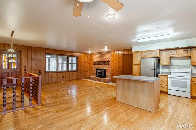 $310,000 | 3 Southwoods Drive, Festus, MO 63028