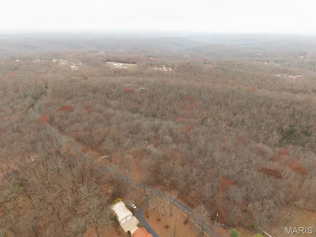 $310,000 | 3 Southwoods Drive, Festus, MO 63028