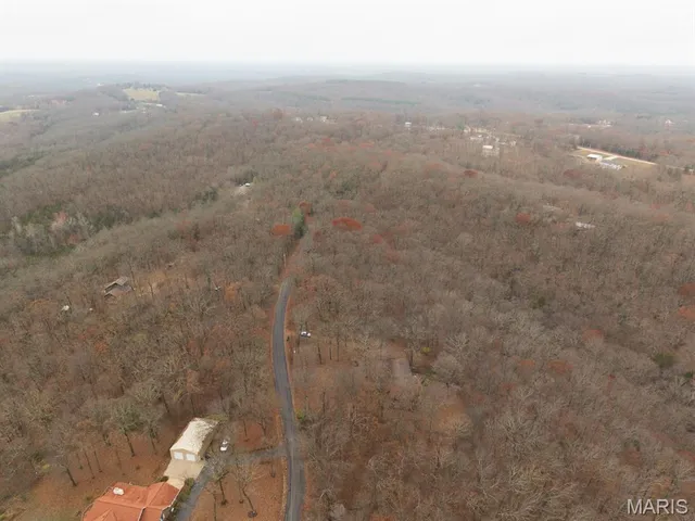 $310,000 | 3 Southwoods Drive, Festus, MO 63028