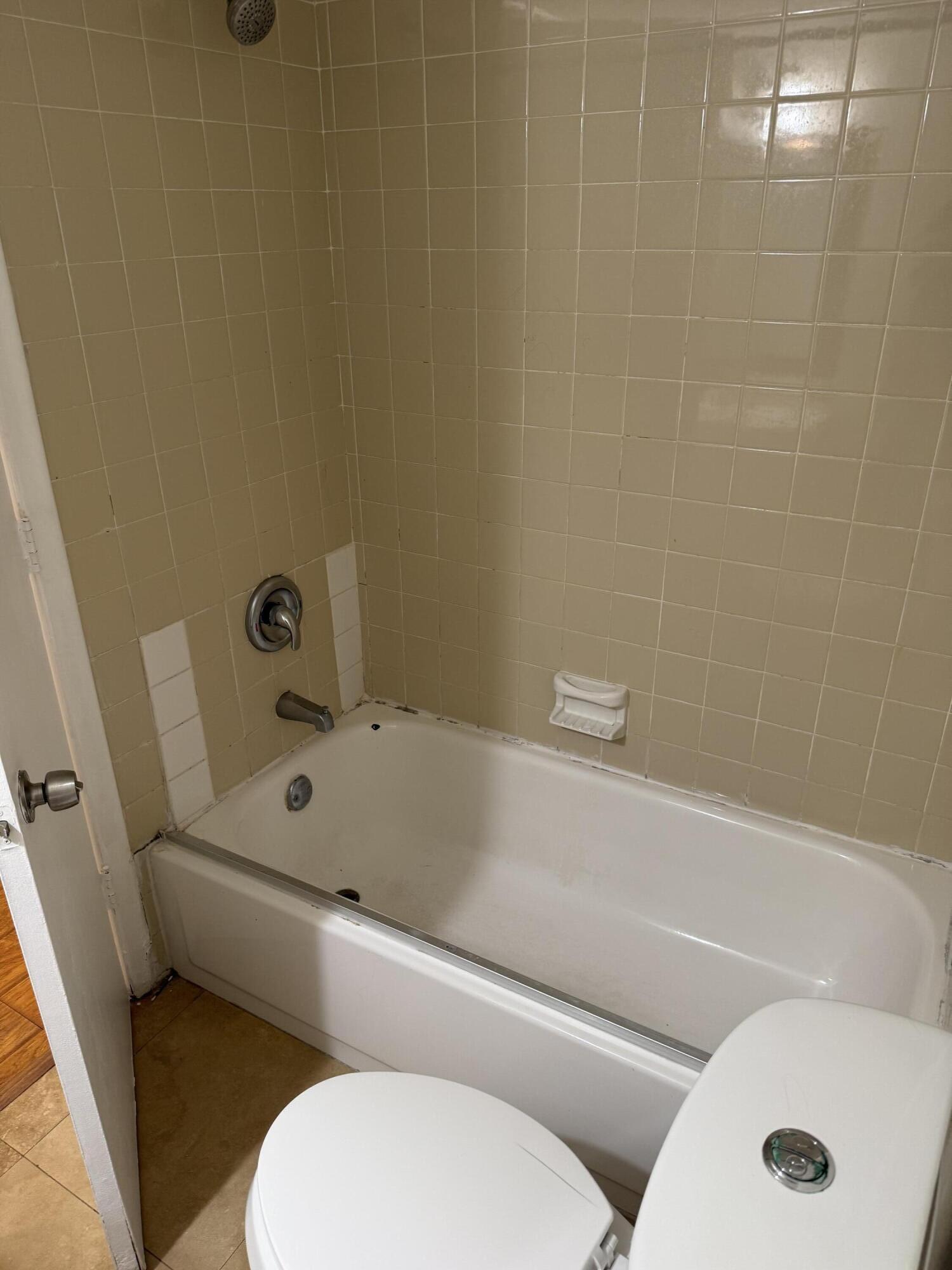 9500 Southwest 3rd Street, Unit 222 Boca Raton, FL 33428 - Photo 29 of 38 IMG_5526