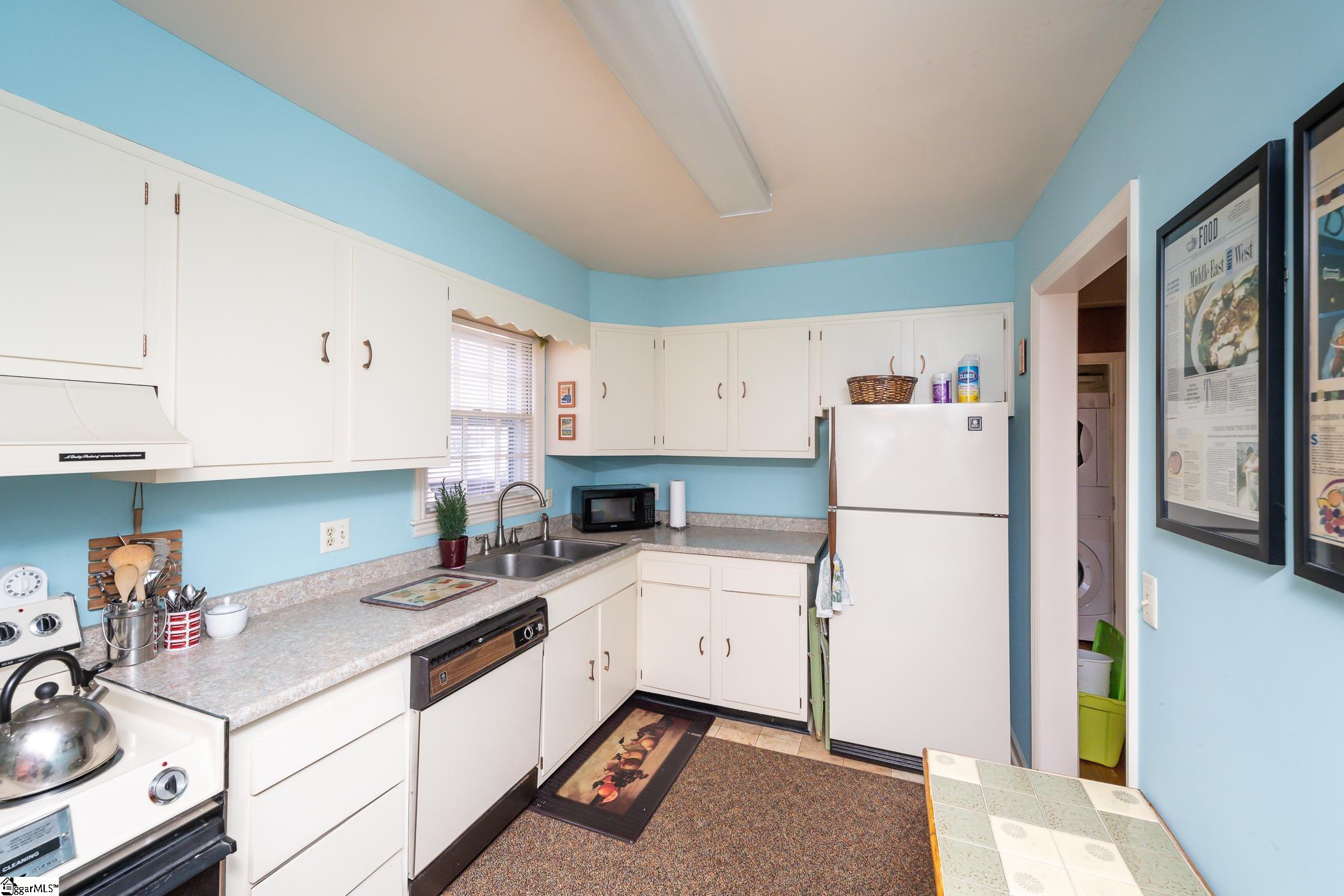 815 Edwards Road, Unit 32 Greenville, SC 29615 - Photo 8 of 23 Gallery Image 8