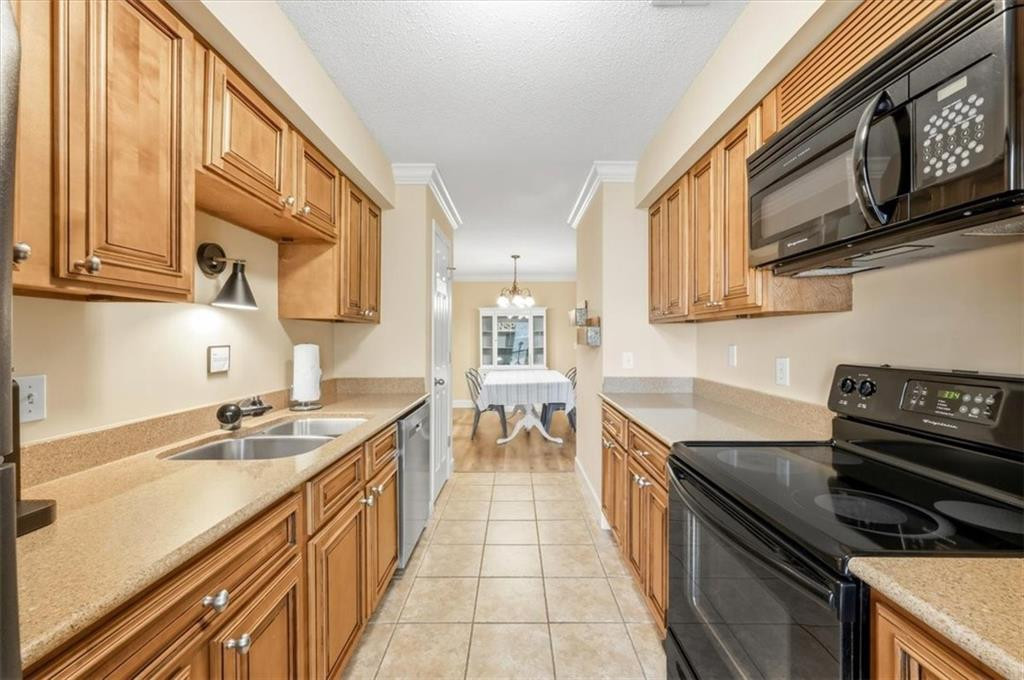 2508 Demere Road, Unit 7 St. Simons Island, GA 31522 - Photo 11 of 39