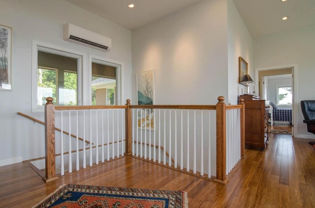 9 Highview Road Freeport, ME 04032 - Photo 24 of 26 Stairway