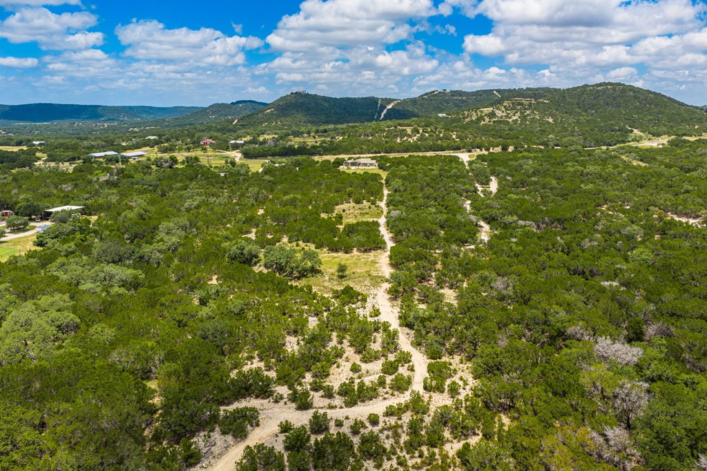 4568 Fm 2828 Bandera, TX 78003 - Photo 14 of 17