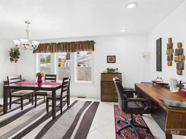 $345,000 | 11 North 3rd W Street, Paul, ID 83347