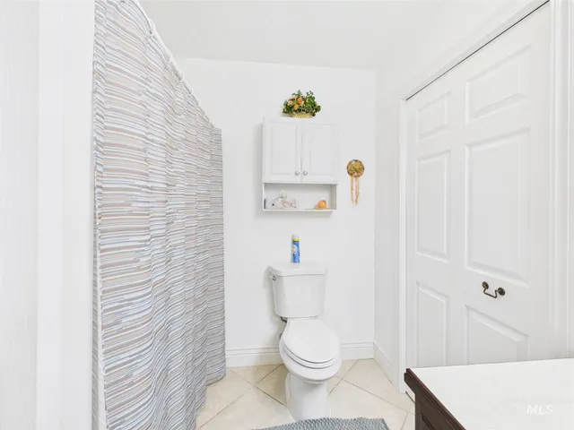 $345,000 | 11 North 3rd W Street, Paul, ID 83347