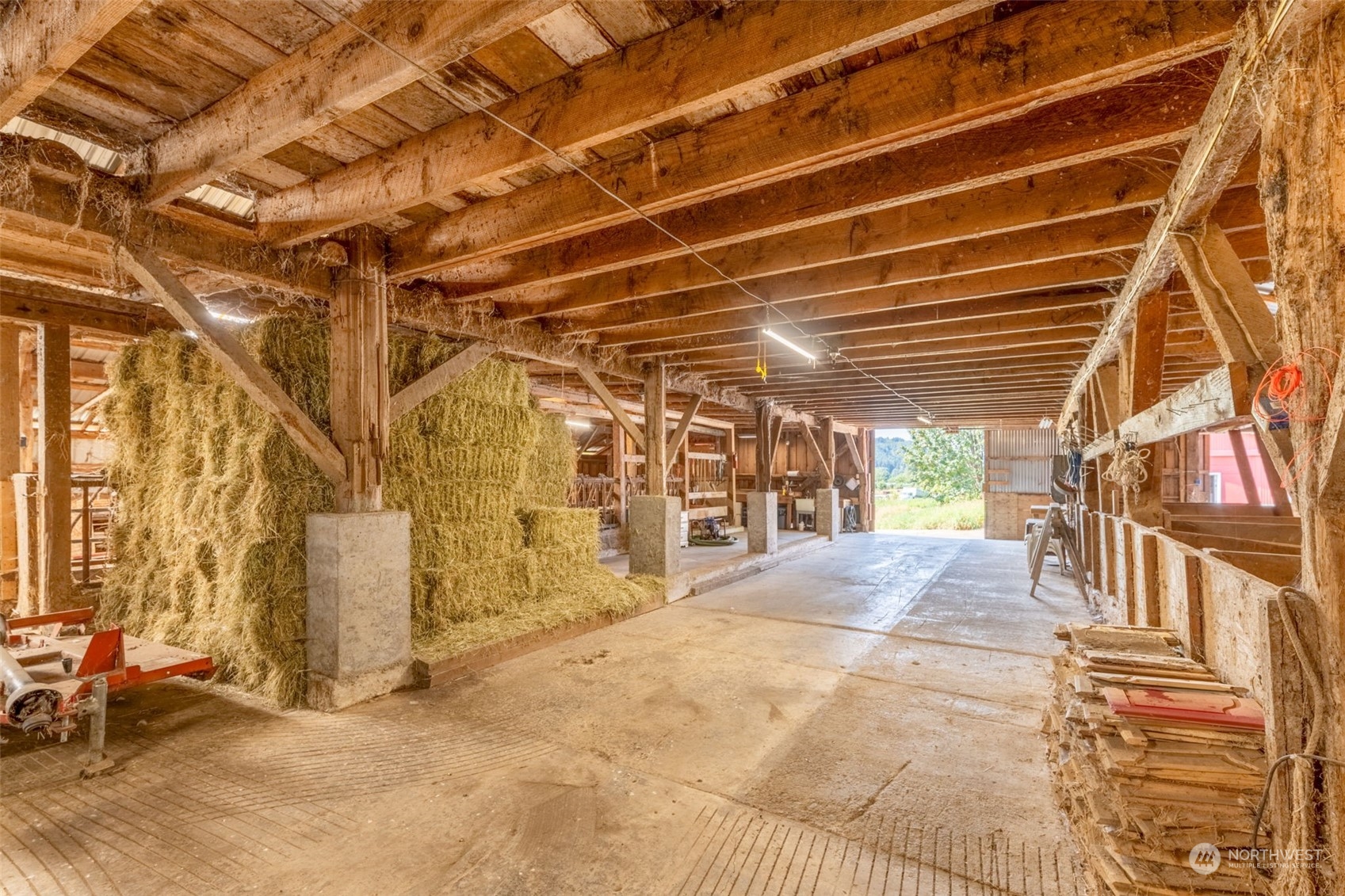 628 East Valley Road Skamokawa, WA 98647 - Photo 12 of 39 a view of a backyard