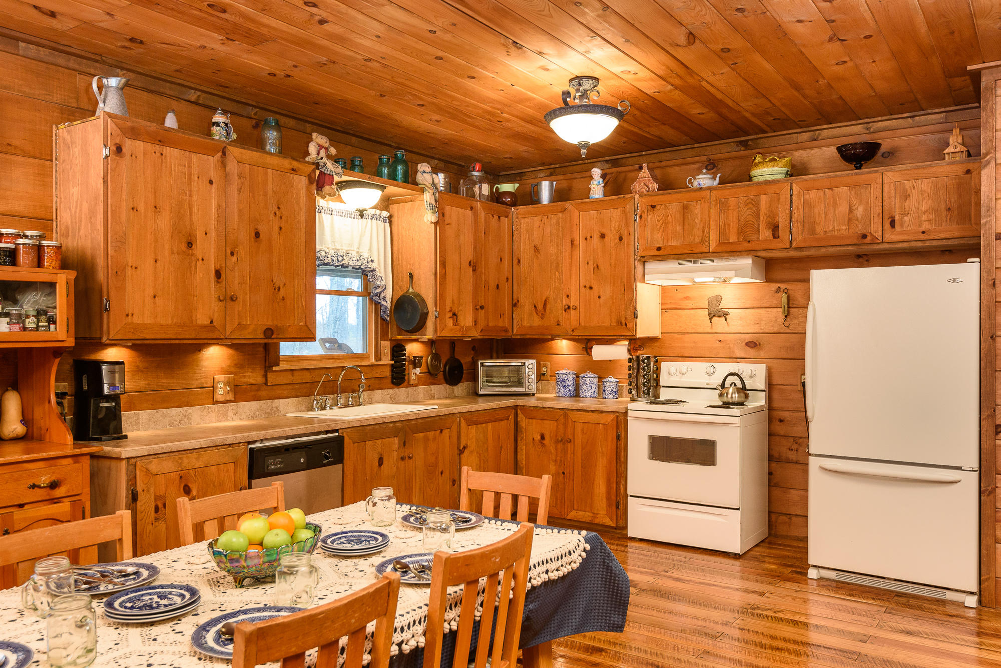 1768 Jim Stewart Road Dunlap, TN 37327 - Photo 10 of 29 Kitchen