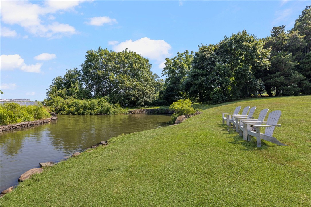 44 Bliss Mine Road, Unit 10 Middletown, RI 02842 - Photo 35 of 50