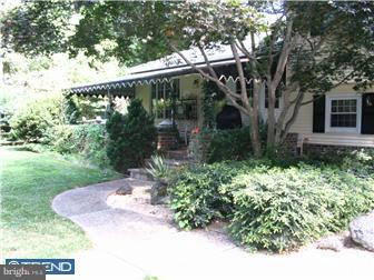 576 Painter Road Media, PA 19063 - Photo 8 of 12 Exterior Back