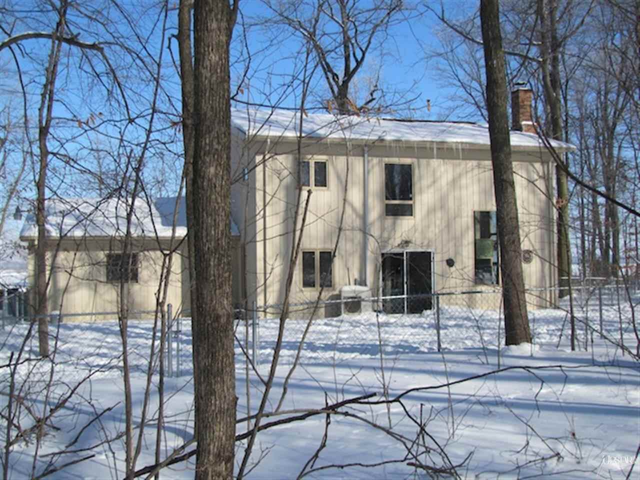 506 East Hamilton Road Fort Wayne, IN 46819 - Photo 1 of 11