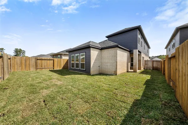 $2,300 | 27097 Kestrel Trail, Magnolia, TX 77354