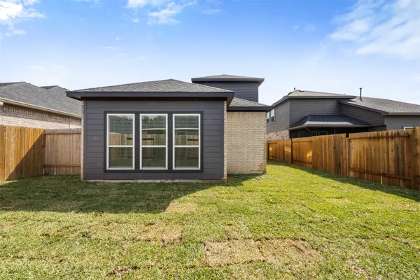 $2,300 | 27097 Kestrel Trail, Magnolia, TX 77354