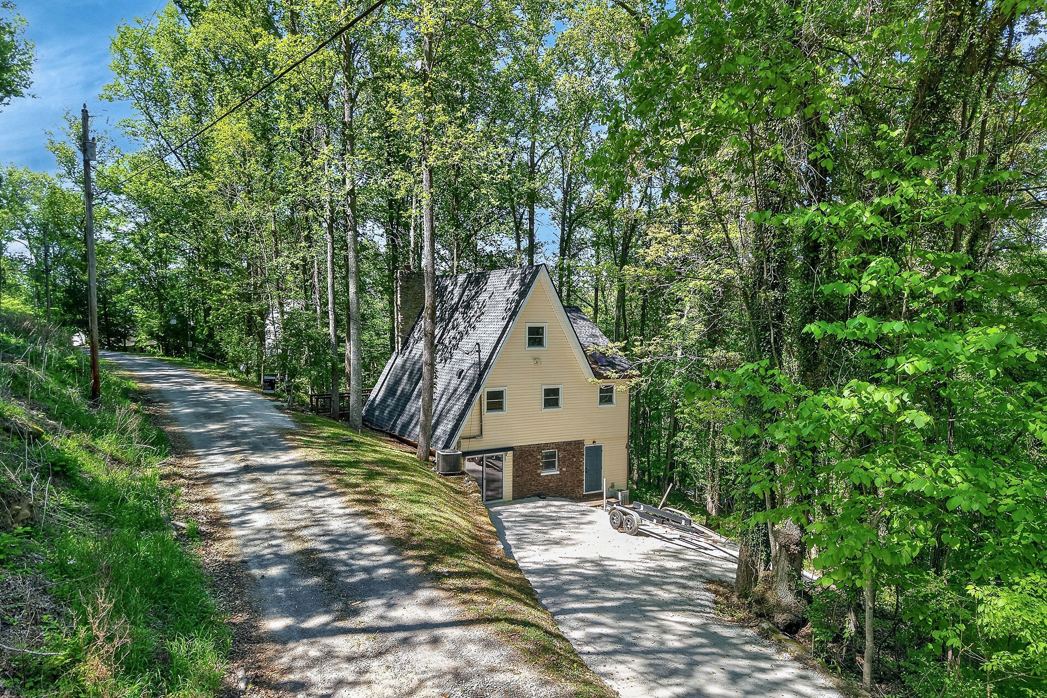 280 Hurricane Hill Silver Point, TN 38582 - Photo 4 of 46