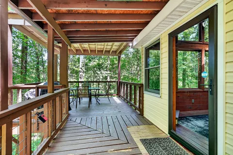 $529,900 | 280 Hurricane Hill, Silver Point, TN 38582