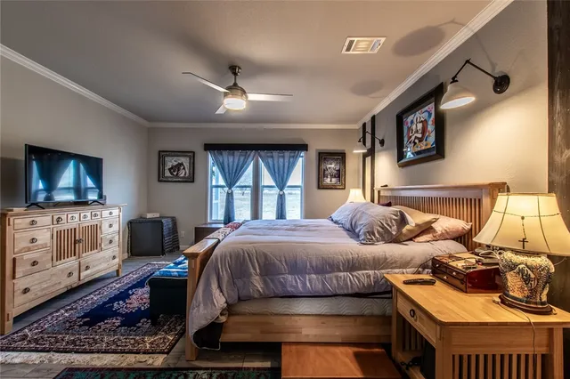 $574,000 | 115 Horseshoe Drive, Mathis, TX 78368