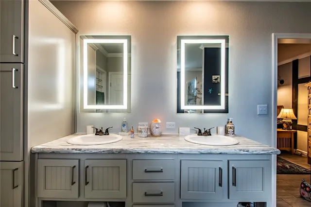 $574,000 | 115 Horseshoe Drive, Mathis, TX 78368