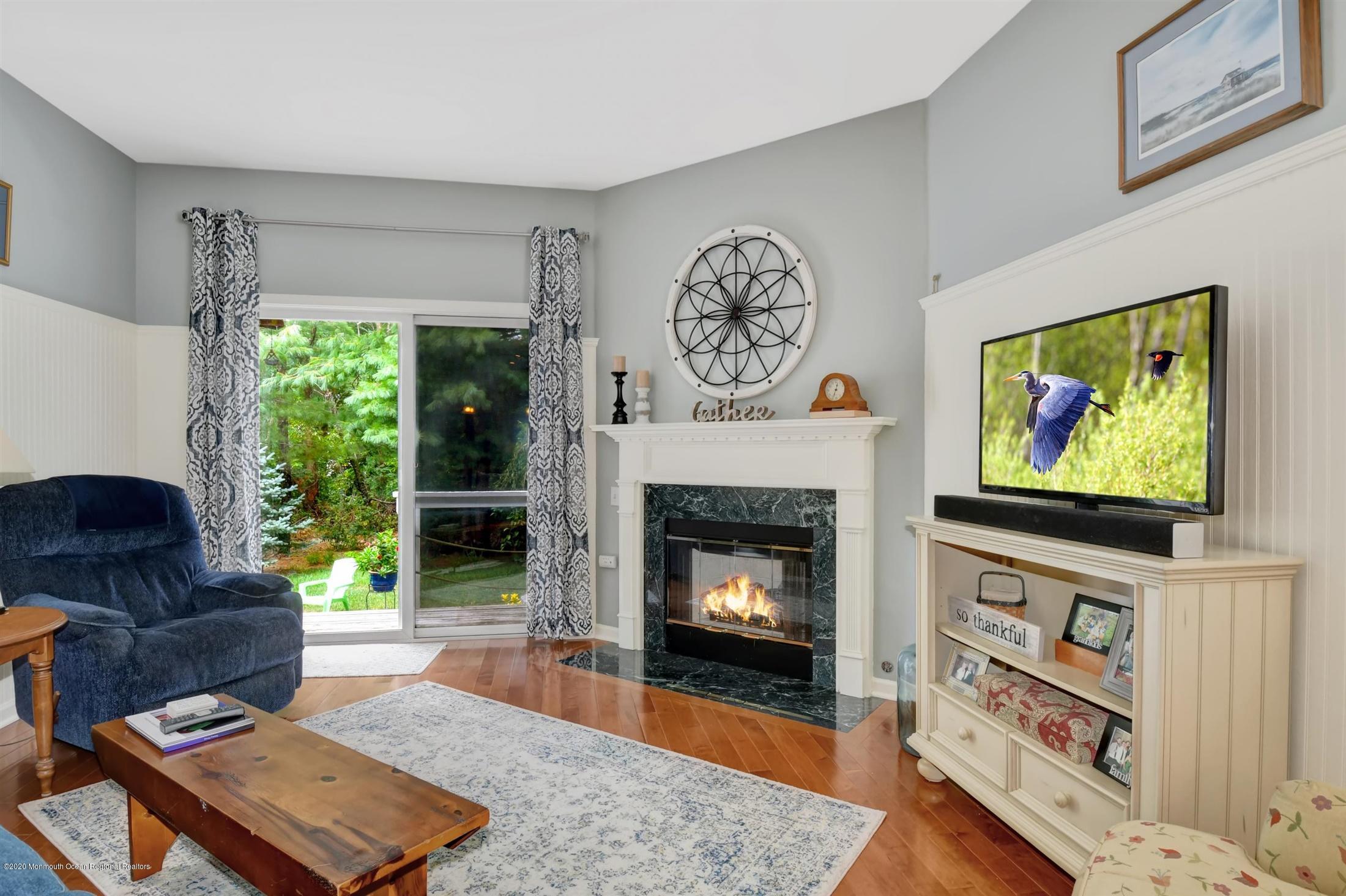 111 Wordsworth Road Brick, NJ 08724 - Photo 4 of 29 15-Family Room