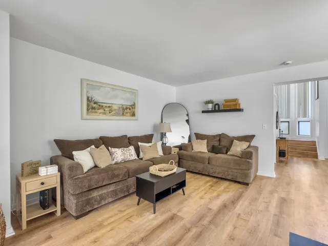 $445,000 | 1127 Hidden Cove Drive, Unit 35, Mount Pleasant, SC 29464