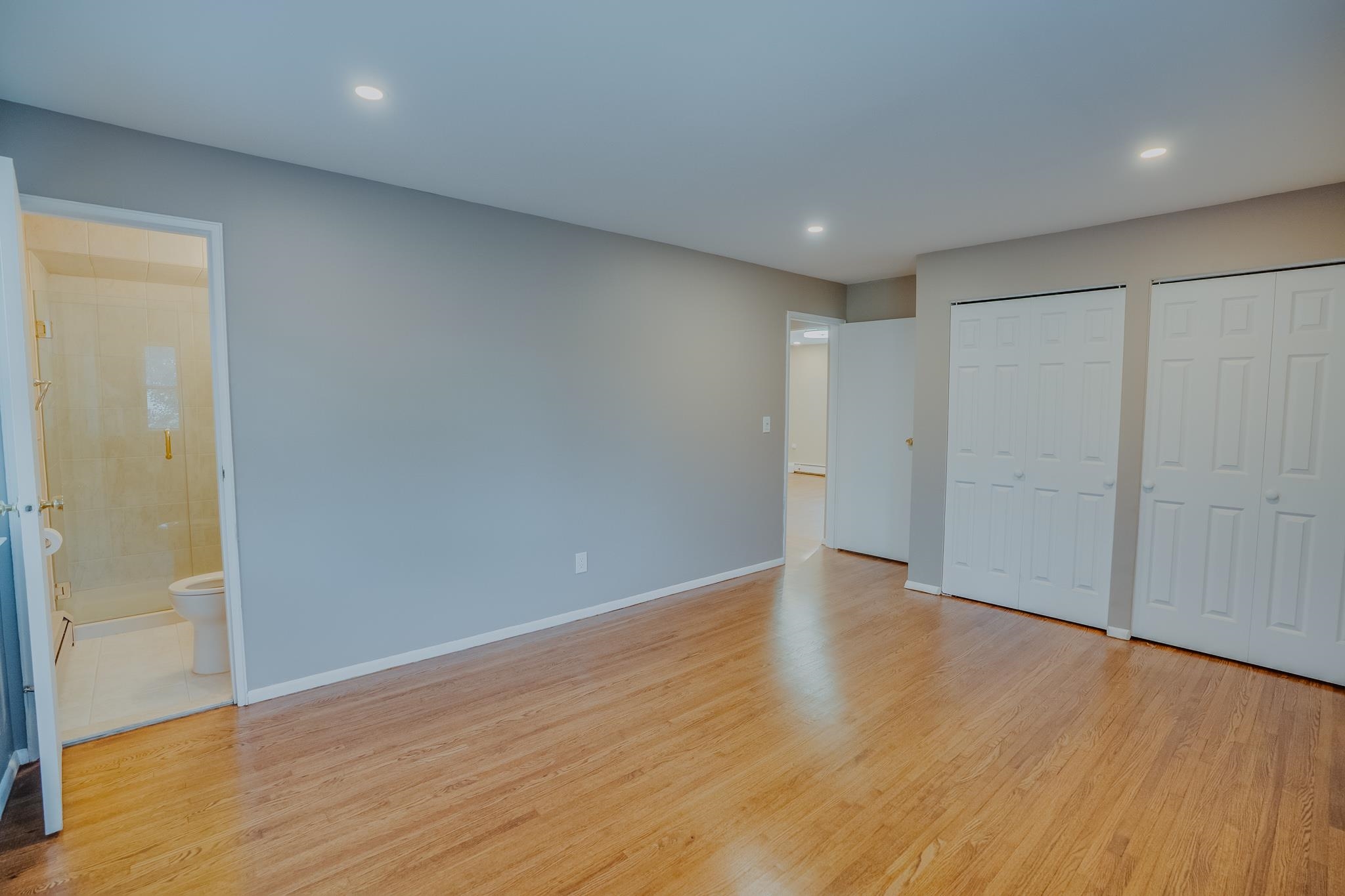 1138F Farm Road, Unit D Secaucus, NJ 07094 - Photo 4 of 10 a view of an empty room