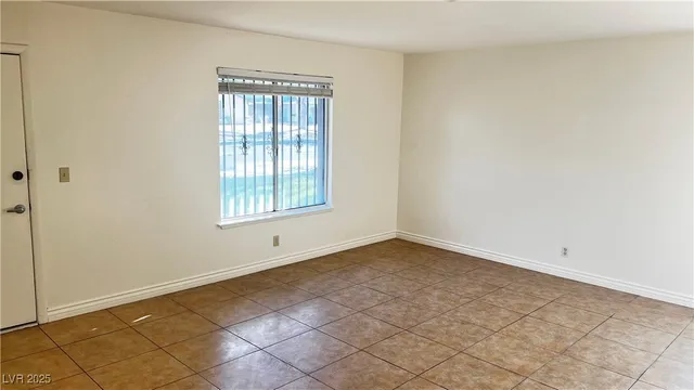 $1,550 | 1486 Elizabeth Avenue, Unit 1, Las Vegas, NV 89119