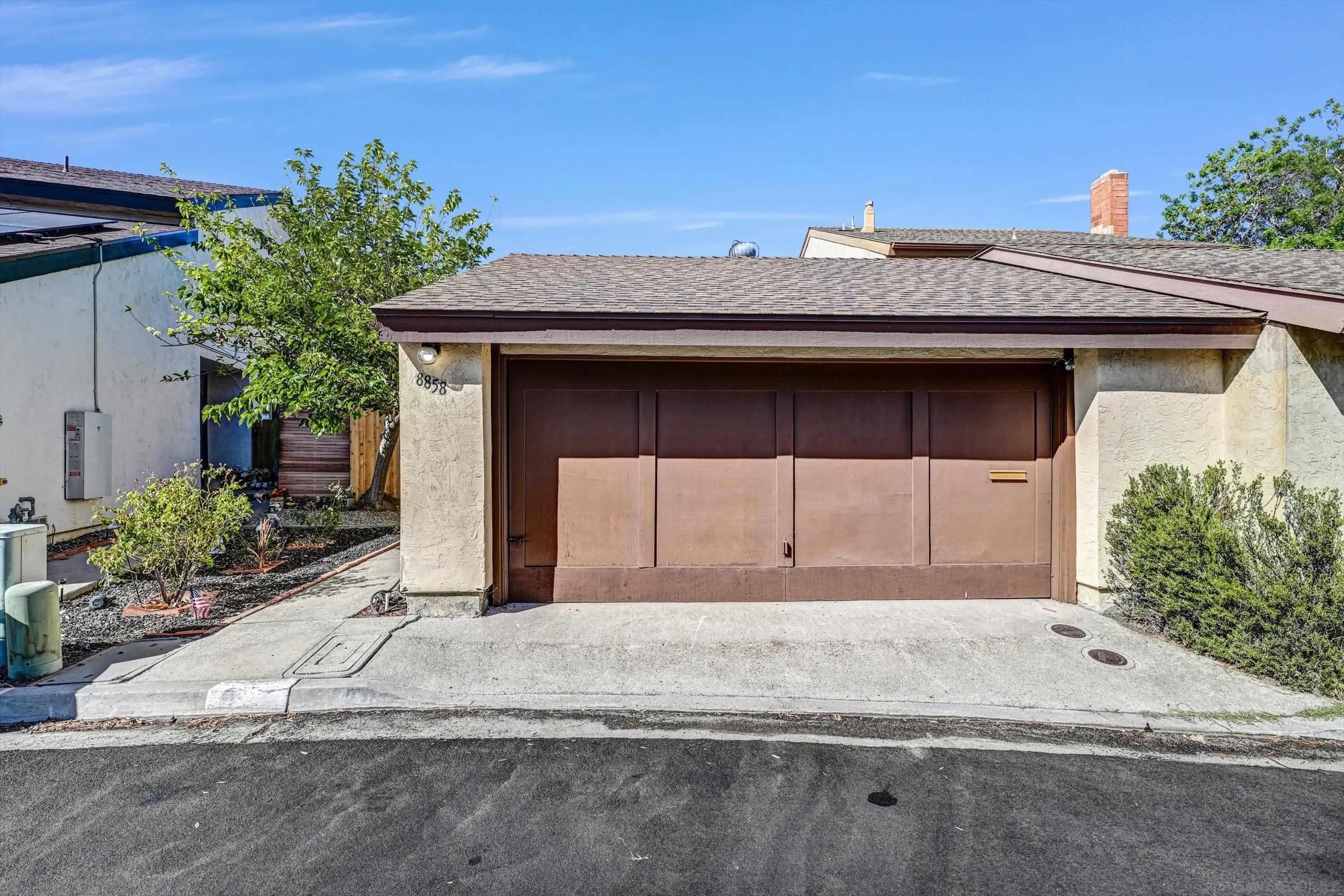 8858 Capcano Road San Diego, CA 92126 - Photo 3 of 34 Gallery Image 3