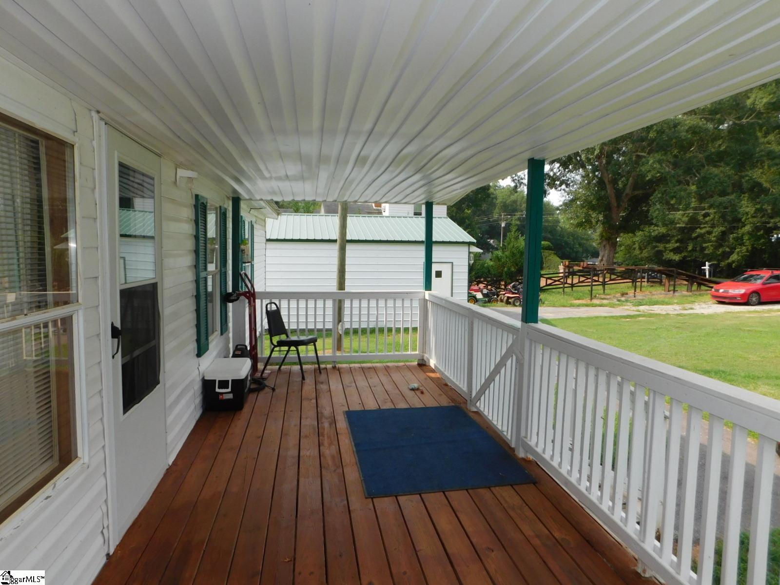 1013 Renno Road Clinton, SC 29325 - Photo 23 of 35