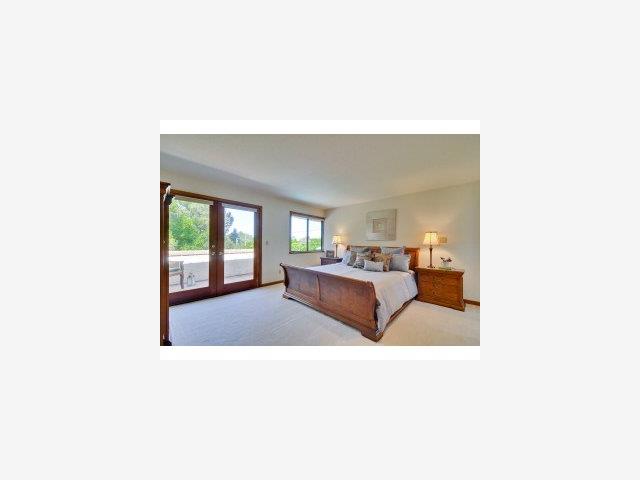 11260 Bubb Road Cupertino, CA 95014 - Photo 7 of 9 Gallery Image 7