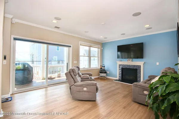 $10,000 | 207 Ceylon Avenue, Seaside Heights, NJ 08751