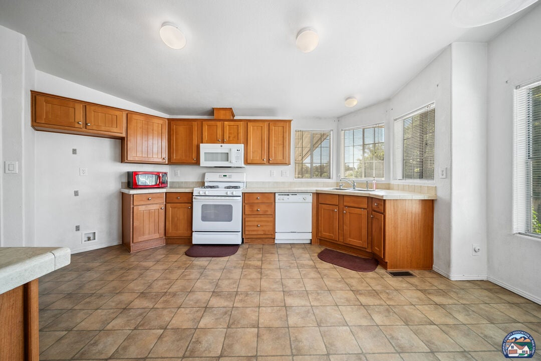 1601 Drew Road, Unit 65 El Centro, CA 92243 - Photo 14 of 37 Gallery Image 14