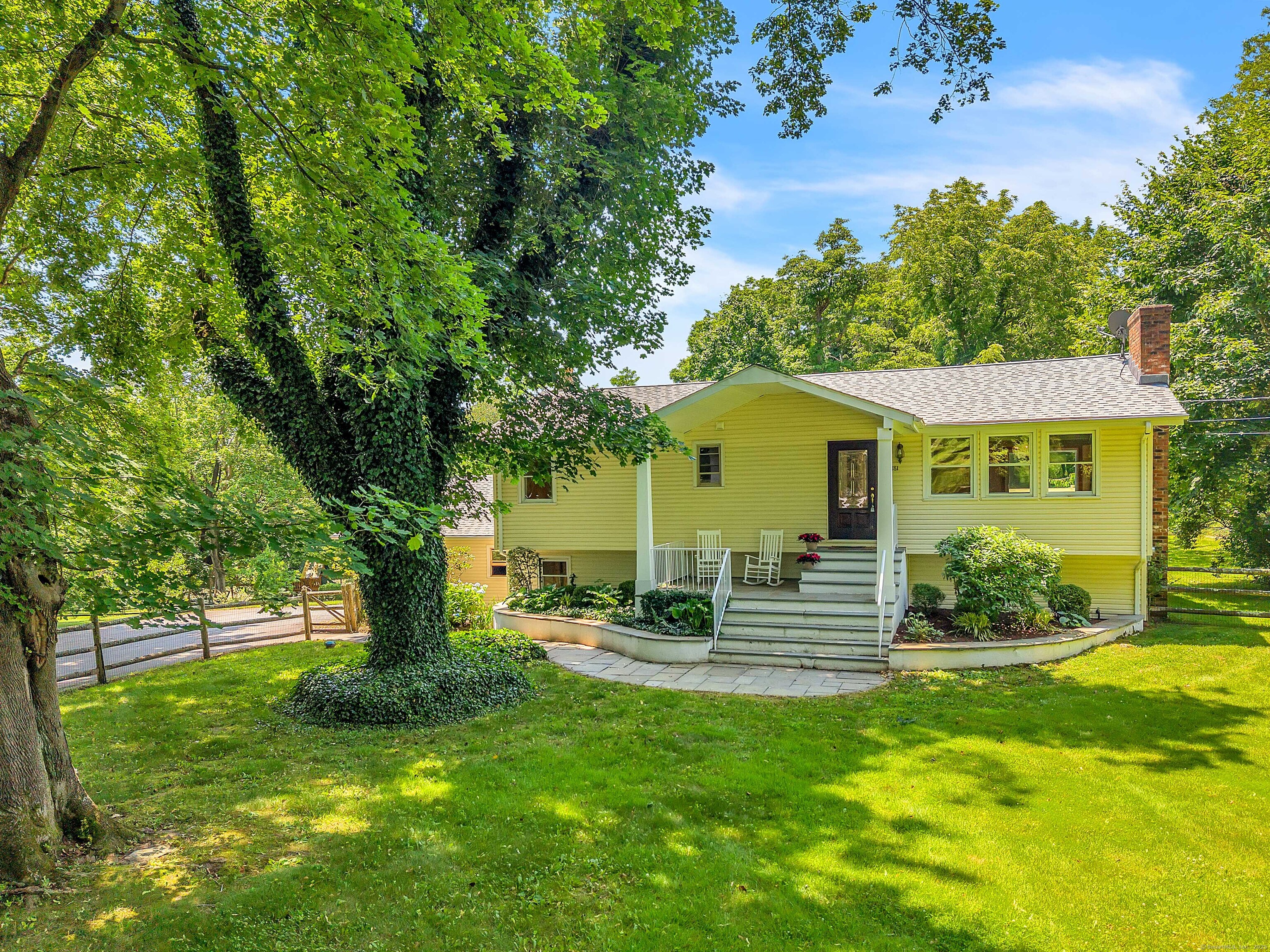 381 Horse Pond Road Madison, CT 06443 - Photo 1 of 1