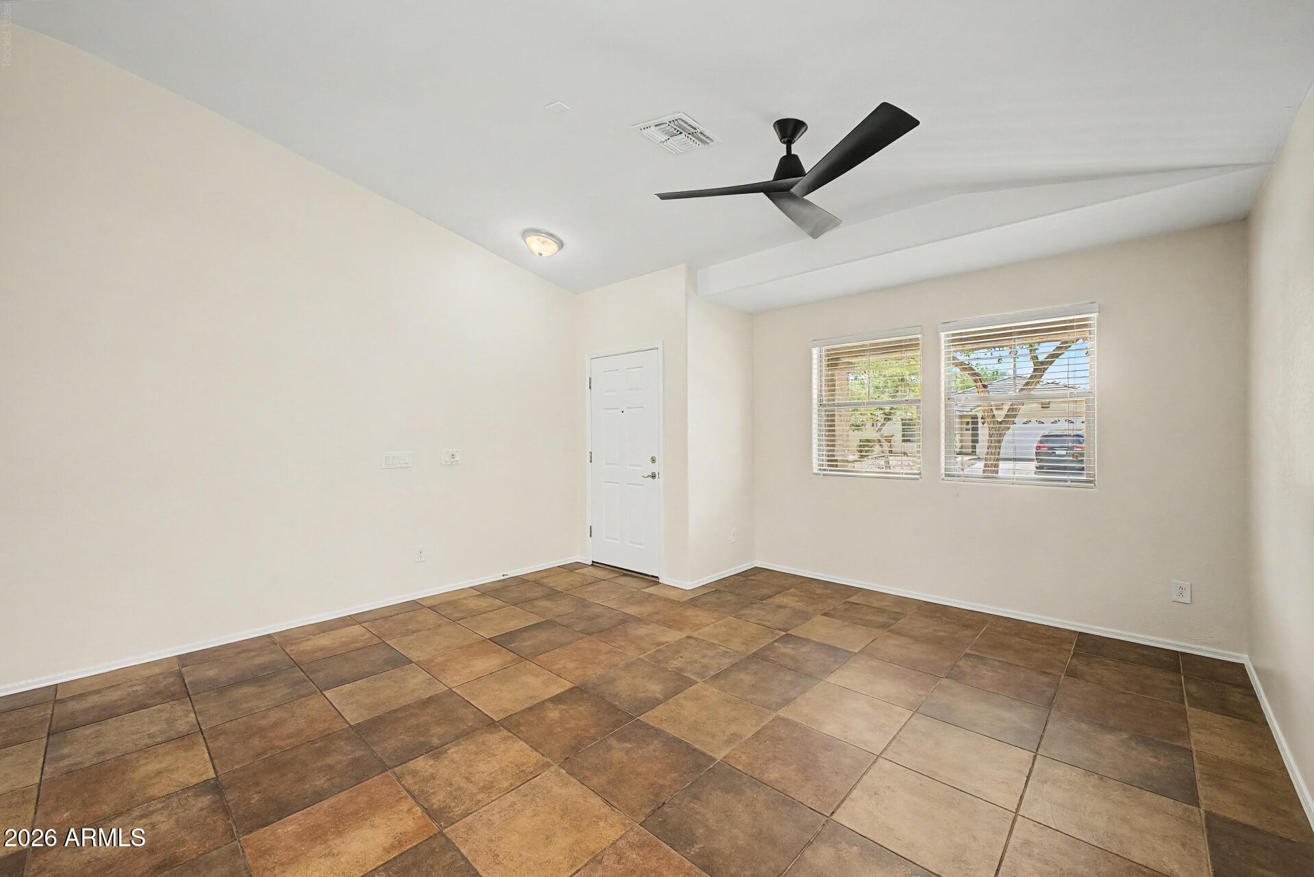3928 East Blue Sage Road Gilbert, AZ 85297 - Photo 5 of 34 06 Blue Sage